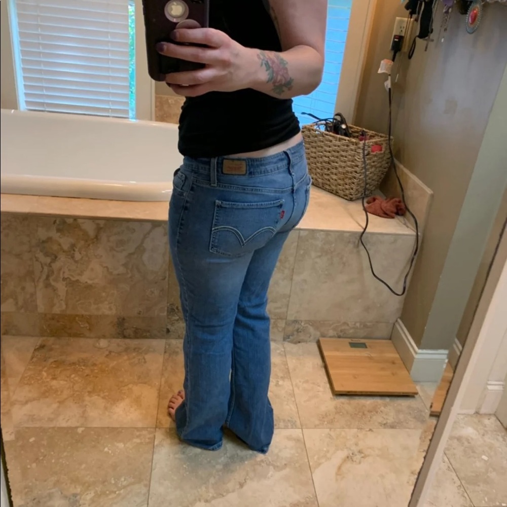 Size 11 Levi Jeans